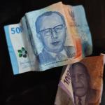 Rupiah Ambruk ke Rp17.957, Terlemah Sepanjang Sejarah